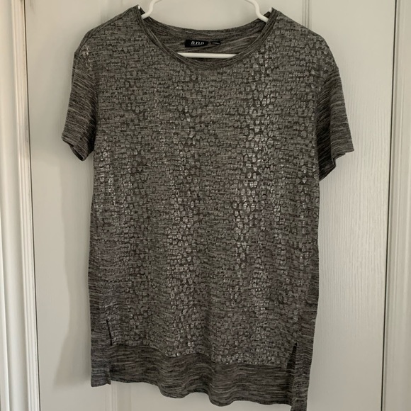 4 for $20 🖤 Leopard print oversized tee